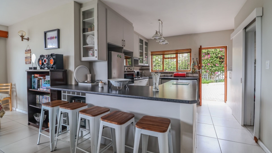 To Let 3 Bedroom Property for Rent in Plettenberg Bay Central Western Cape